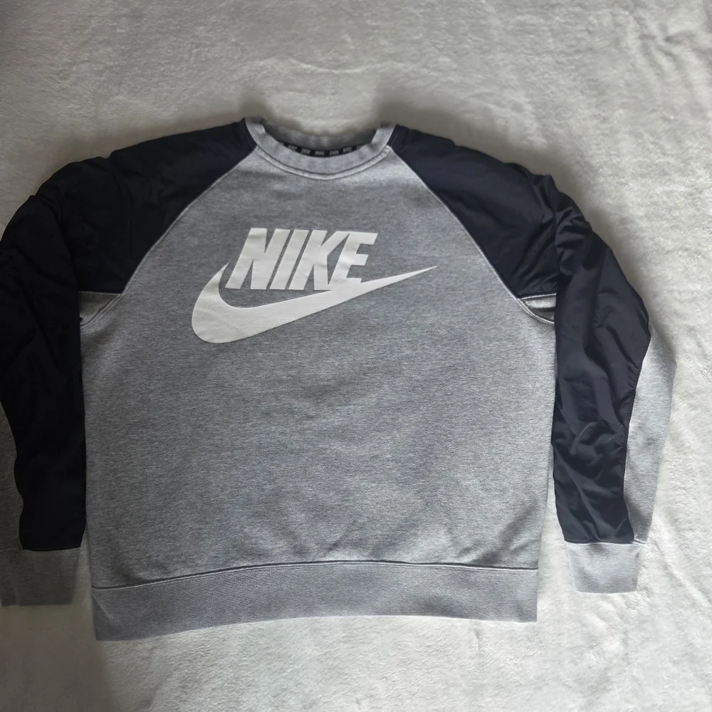NIKE MEN'S SPORTSWEAR‎ HYBRID FLEECE CREW SWEATSHIRT Size MED